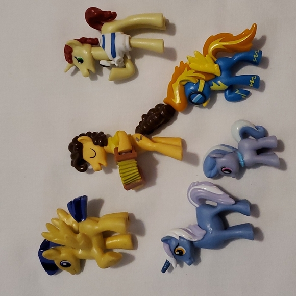 My Little Pony LOT 6 Ponies & Carry Case Kid's Toy Collectible Hasbro - Picture 4 of 9